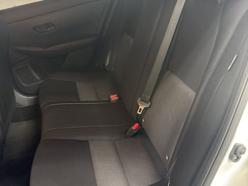 Used 2024 Nissan Sentra SV image 21