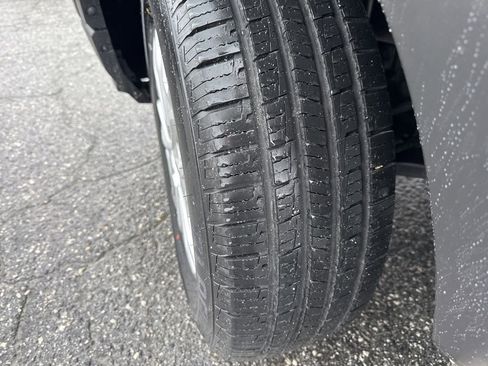 Used 2024 Ford Transit 250 Low Roof w/ Exterior Upgrade Package image 24