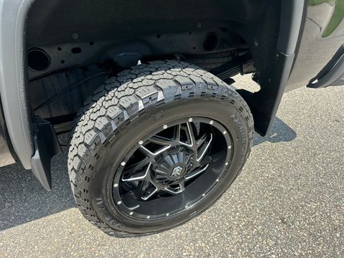 Used 2015 GMC Sierra 2500 Denali w/ Snow Plow Prep Package AWD/4WD image 31