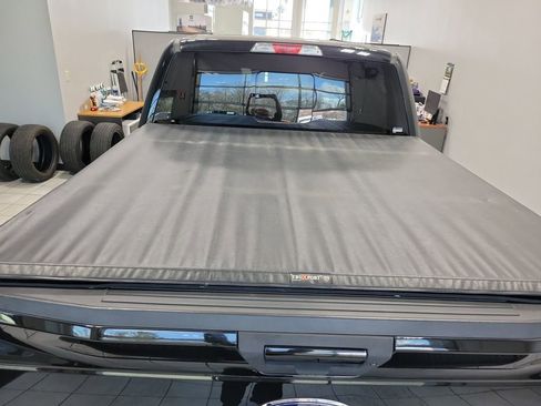 Used 2018 Ford F150 XLT w/ Equipment Group 302A Luxury image 23