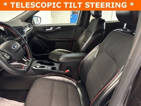 Used 2023 Ford Escape ST-Line w/ Tech Pack #1 image 8
