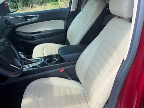 Used 2017 Ford Edge SEL w/ Equipment Group 201A FWD image 15