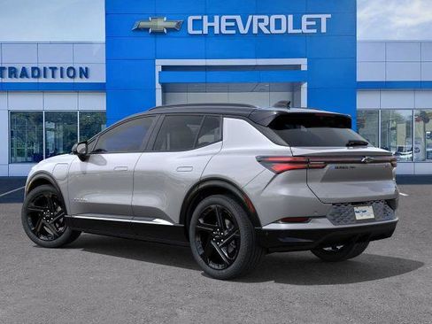 New 2026 Chevrolet Equinox EV RS AWD/4WD image 3