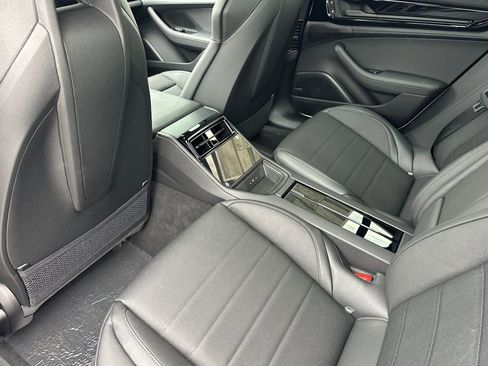 New 2026 Porsche Panamera image 15