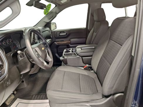 Used 2022 Chevrolet Silverado 1500 LT w/ Bed Protection Package image 10