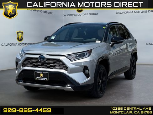 Used 2020 Toyota RAV4 XSE image 1