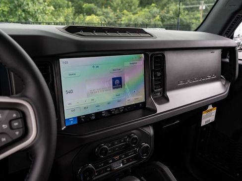 New 2025 Ford Bronco Badlands AWD/4WD image 31