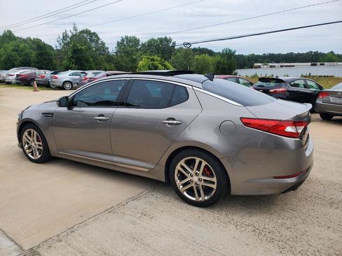 Used 2013 Kia Optima SX w/ Limited Pkg FWD image 12