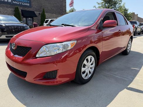 Used 2010 Toyota Corolla LE w/ LE EVP Pkg #1 FWD image 1