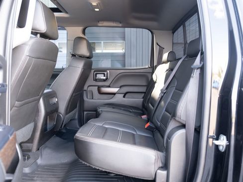 Used 2019 GMC Sierra 3500 Denali w/ Duramax Plus Package image 19