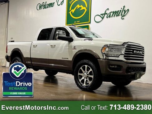 Used 2024 RAM 2500 Limited w/ Safety Group AWD/4WD image 1
