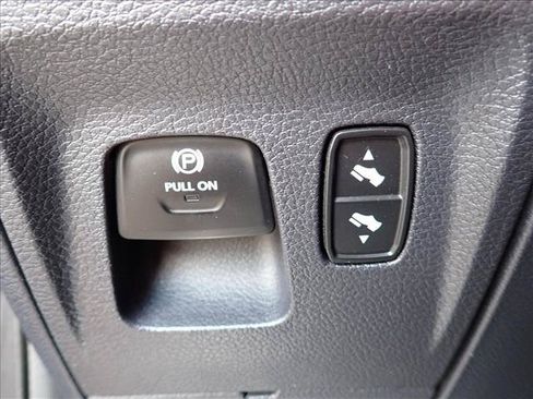 Used 2020 RAM 1500 Limited AWD/4WD image 18