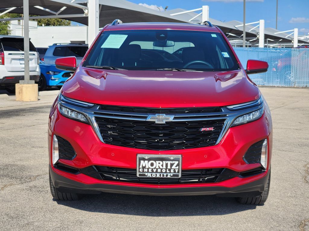 Certified 2023 Chevrolet Equinox RS FWD image 2