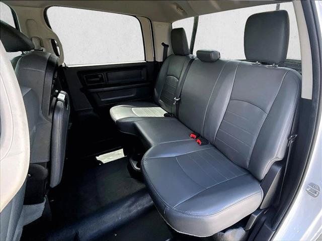 Used 2016 RAM 2500 Tradesman w/ Chrome Appearance Group AWD/4WD image 25