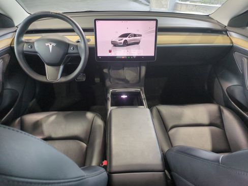 Used 2023 Tesla Model 3 Standard Range image 15