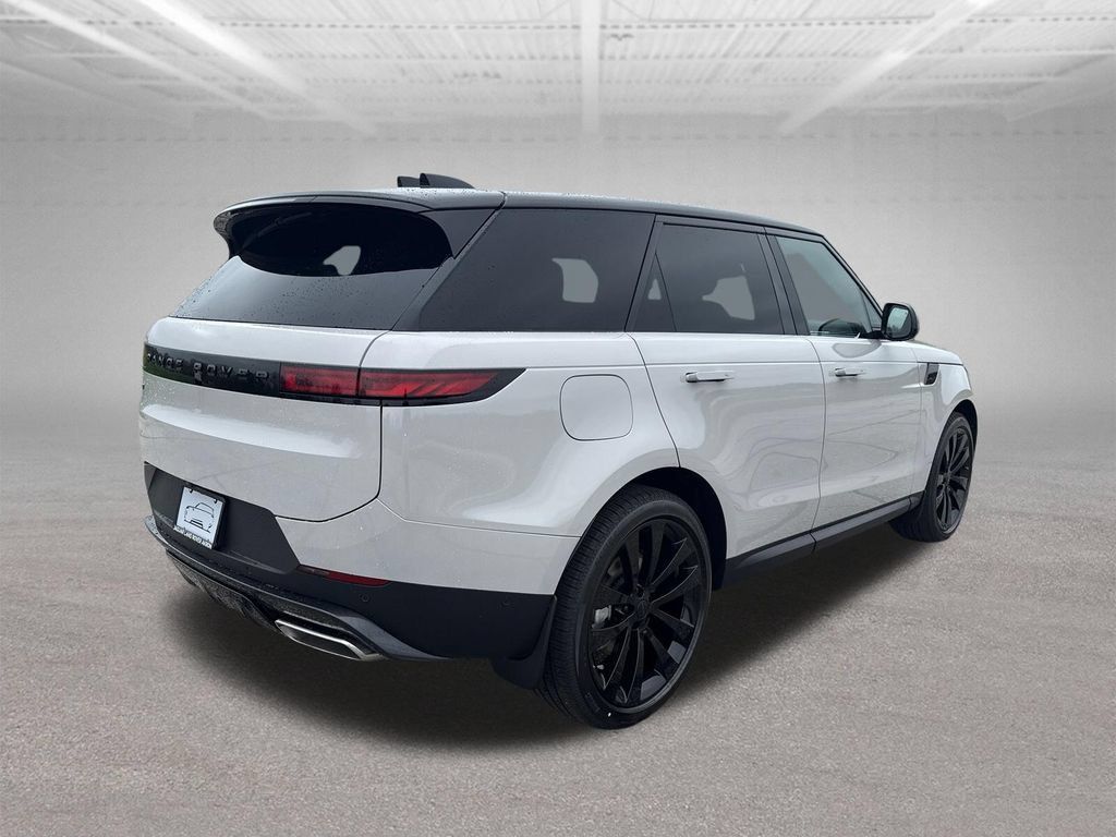 New 2026 Land Rover Range Rover Sport SE AWD/4WD image 7