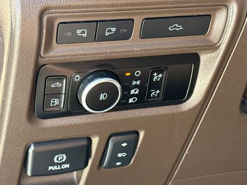 Used 2023 Ford F150 King Ranch w/ Equipment Group 601A High AWD/4WD image 21
