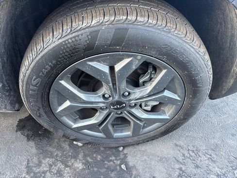 Used 2026 Kia Seltos LX image 14