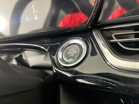 New 2026 Chevrolet Trax RS w/ Sunroof Package image 33