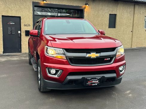 Used 2015 Chevrolet Colorado Z71 image 3