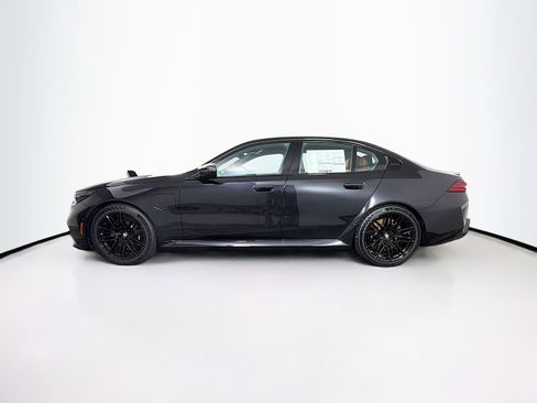 New 2026 BMW M5 w/ Carbon Package image 4