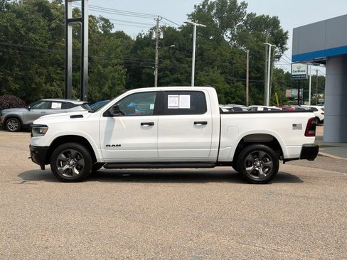 Used 2023 RAM 1500 Big Horn AWD/4WD image 3