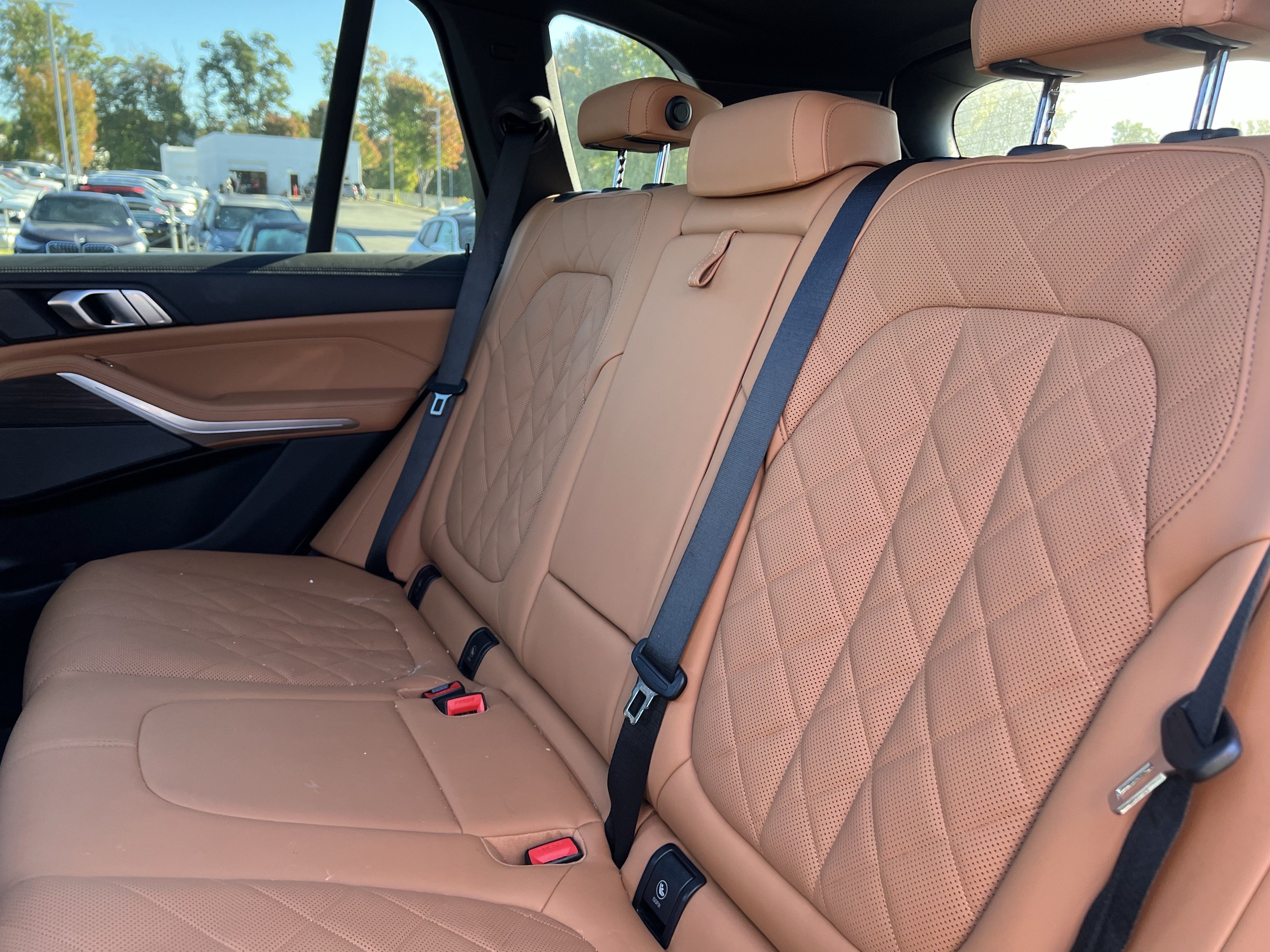 Certified 2024 BMW X5 xDrive40i w/ Premium Package AWD/4WD image 34
