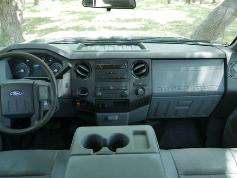 Used 2015 Ford F350 XL image 15