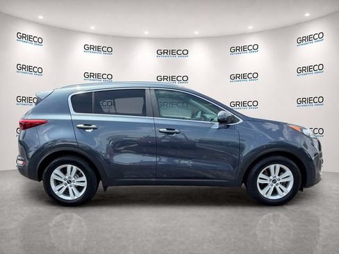 Used 2018 Kia Sportage LX w/ LX Popular Package FWD image 8