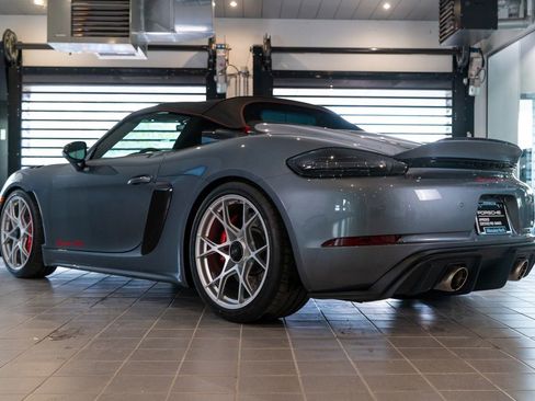 Certified 2024 Porsche 718 Boxster Spyder RS RWD image 52