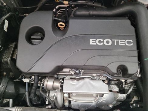 Used 2021 GMC Terrain SLE image 30