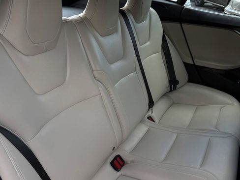 Used 2020 Tesla Model S Long Range AWD/4WD image 37