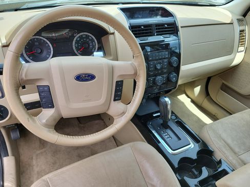 Used 2012 Ford Escape Limited image 2