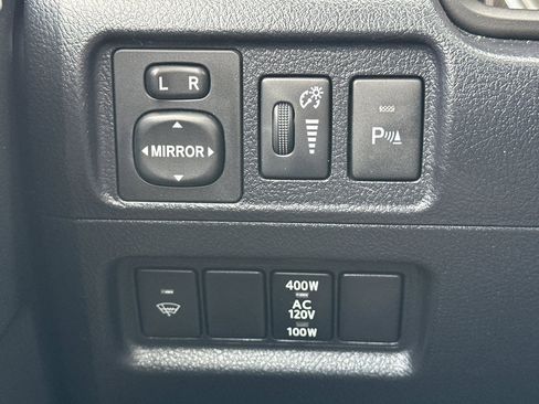 Used 2018 Toyota 4Runner Limited image 35