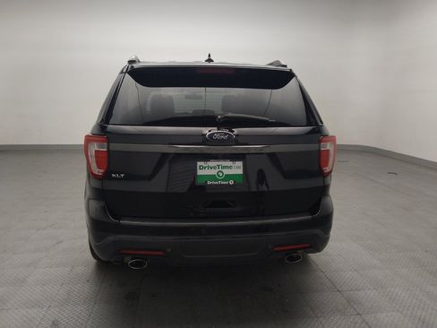 Used 2019 Ford Explorer XLT w/ Equipment Group 202A FWD image 6