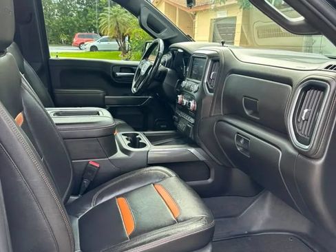 Used 2021 GMC Sierra 1500 AT4 w/ AT4 Premium Package AWD/4WD image 12