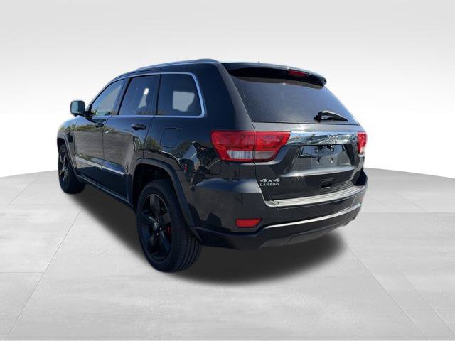 Used 2011 Jeep Grand Cherokee Laredo AWD/4WD image 5