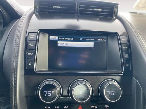 Used 2015 Jaguar F-TYPE S image 22