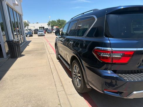 Used 2023 Nissan Armada SL RWD image 6