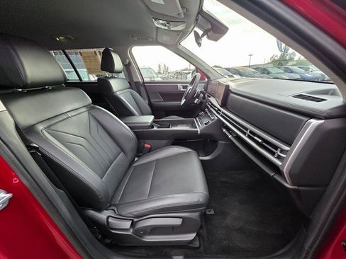 Used 2025 Hyundai Santa Fe SEL image 10