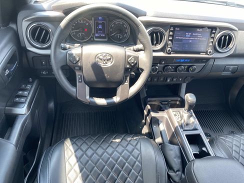 Used 2023 Toyota Tacoma TRD Sport w/ Advanced Technology Package AWD/4WD image 15