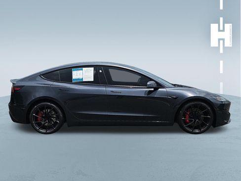 Used 2024 Tesla Model 3 Performance AWD/4WD image 3