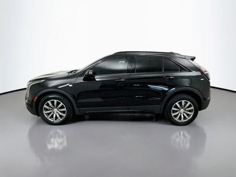 Used 2020 Cadillac XT4 Sport w/ Driver Awareness Package FWD image 4
