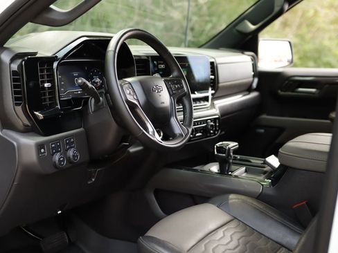 Used 2024 Chevrolet Silverado 1500 ZR2 w/ LPO, Dark Essentials Package AWD/4WD image 9