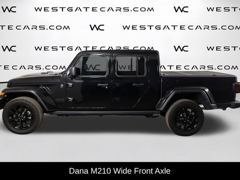 Used 2025 Jeep Gladiator Mojave AWD/4WD image 5