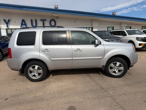 Used 2010 Honda Pilot EX-L image 9