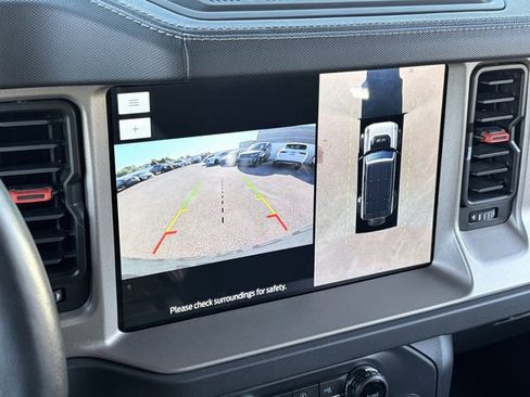 Used 2022 Ford Bronco Raptor image 15