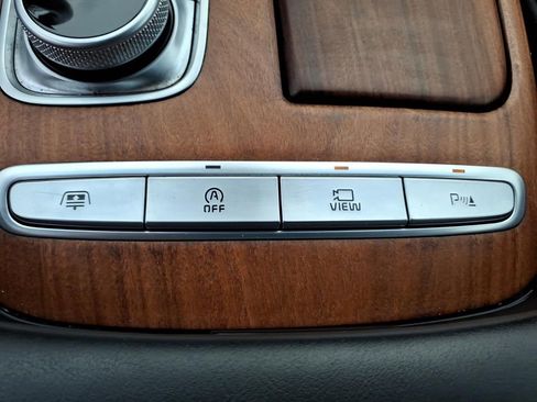 Used 2019 Kia K900 Luxury w/ VIP Package AWD/4WD image 21