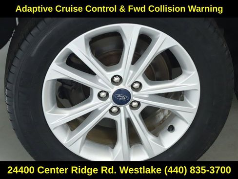 Used 2018 Ford Escape SE w/ Ford Safe & Smart Package image 12