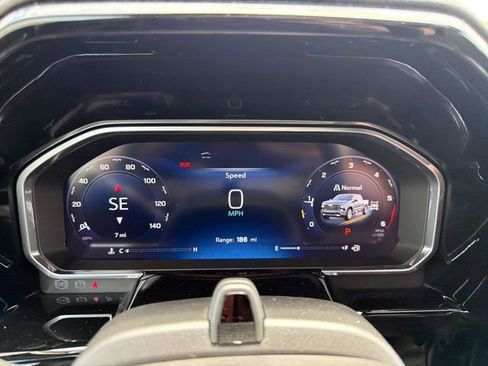 New 2026 Chevrolet Silverado 1500 High Country AWD/4WD image 31